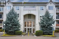 650 3 Street SW Unit# 305  Salmon Arm, BC V1E 1P6