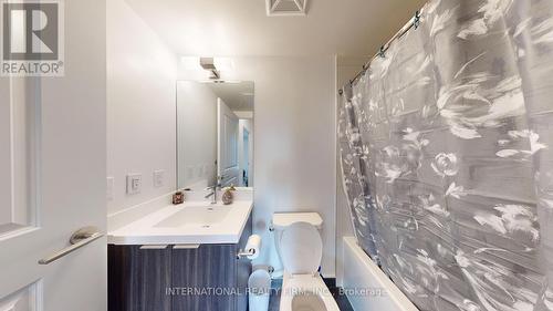 1108 - 8 Widmer Street, Toronto, ON - Indoor Photo Showing Bathroom
