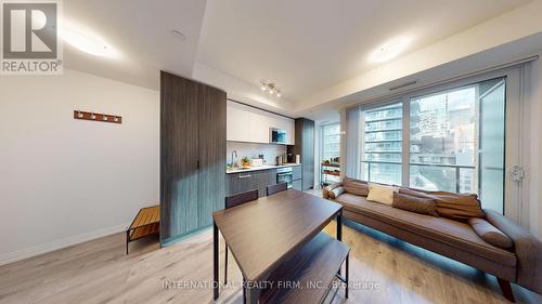 1108 - 8 Widmer Street, Toronto, ON - Indoor