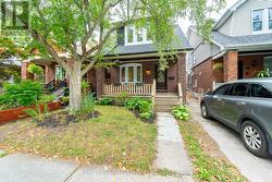 110 WESTLAKE AVENUE  Toronto, ON M4C 4R4