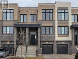 1490 YELLOW ROSE CIRCLE  Oakville, ON L6M 5L3