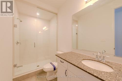 7 Moss Drive, Markham, ON - Indoor Photo Showing Bathroom