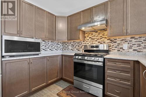 928 Hannah Avenue S, North Perth (Listowel), ON - Indoor Photo Showing Kitchen With Upgraded Kitchen