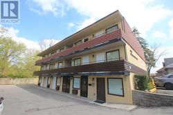 370 WHARNCLIFFE ROAD S  London South (South F), ON N6J 2M1