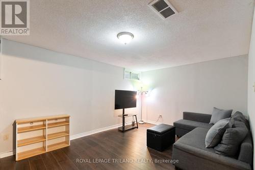 149 - 1247 Huron Street, London East (East A), ON - Indoor