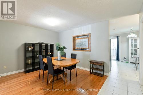 149 - 1247 Huron Street, London East (East A), ON - Indoor Photo Showing Dining Room