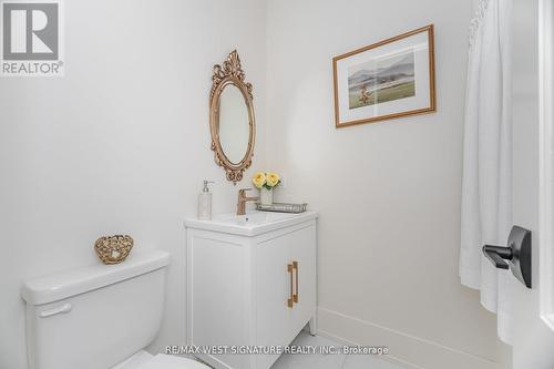 368 Main Street, King, ON - Indoor Photo Showing Bathroom