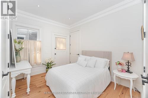 368 Main Street, King, ON - Indoor Photo Showing Bedroom