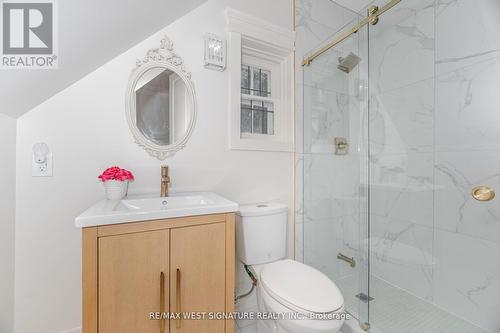 368 Main Street, King, ON - Indoor Photo Showing Bathroom