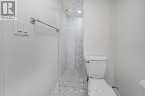 11 Juliette Square, Brampton, ON - Indoor Photo Showing Bathroom