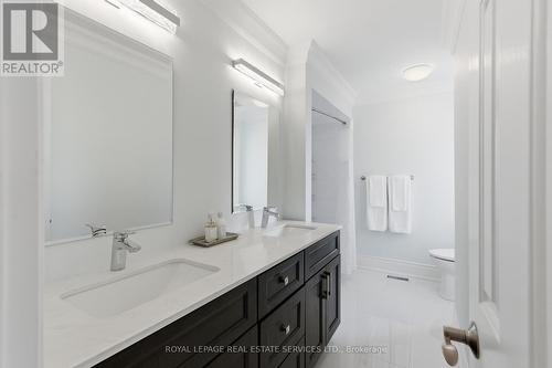 27 Southaven Place, Oakville, ON - Indoor Photo Showing Bathroom