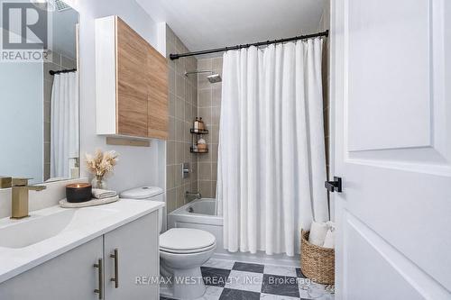 217 - 16 Brookers Lane, Toronto, ON - Indoor Photo Showing Bathroom