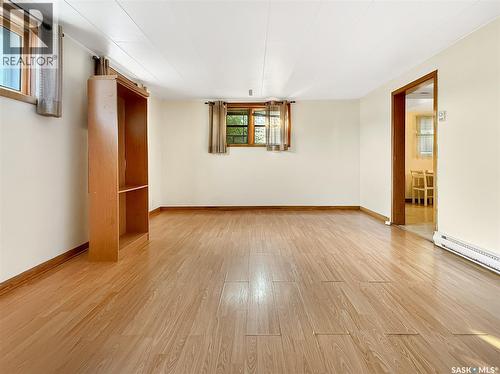 611 North Hill Drive, Swift Current, SK - Indoor Photo Showing Other Room