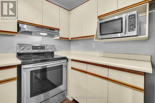 1404 - 500 Talbot Street, London East (East F), ON - Indoor Photo Showing Kitchen