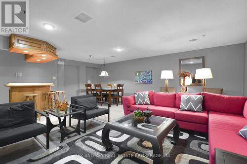 1404 - 500 Talbot Street, London East (East F), ON - Indoor Photo Showing Living Room