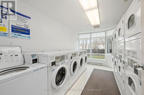 612 - 45 Pond Mills Road, London South (South J), ON - Indoor Photo Showing Laundry Room