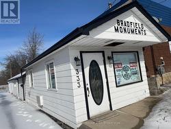 335 QUEENSWAY W S  Norfolk (Simcoe), ON N3Y 2M9