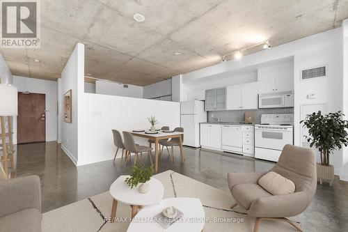 903 - 180 York Street, Ottawa, ON - Indoor