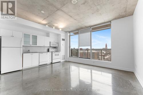 903 - 180 York Street, Ottawa, ON - Indoor Photo Showing Kitchen