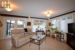 bright family room - 