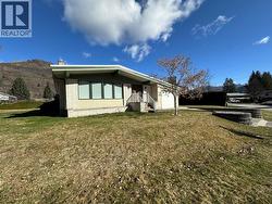 725 3rd Street Montrose, BC V0G 1P0