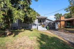 LOWER F - 326 CONNAUGHT AVENUE  Toronto, ON M2R 2L9