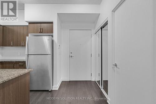 317 - 1603 Eglinton Avenue W, Toronto, ON - Outdoor