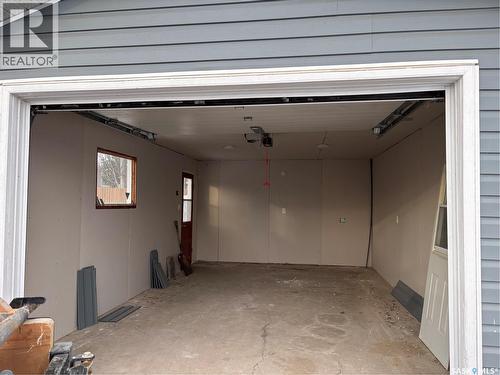 353 25Th Street W, Prince Albert, SK -  Photo Showing Garage