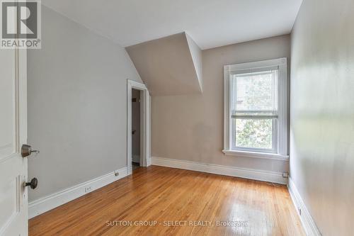 123 Mill Street, London East (East F), ON - Indoor Photo Showing Other Room