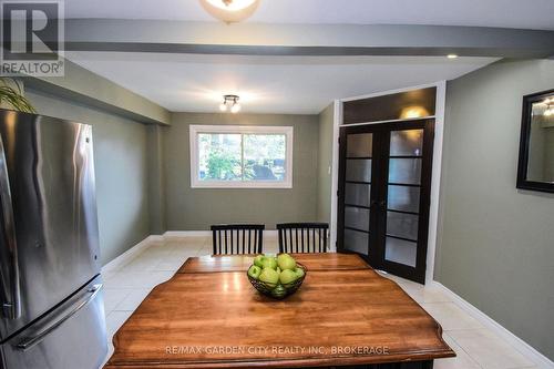 37 - 185 Denistoun Street, Welland (Broadway), ON - Indoor Photo Showing Dining Room