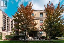 407 - 15 REAN DRIVE  Toronto, ON M2K 0A7