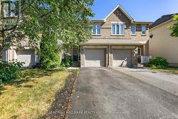 31 SADDLESMITH CIRCLE  Ottawa, ON K2M 2Y8