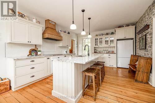 437 County  23 Road, Merrickville-Wolford, ON - Indoor Photo Showing Kitchen With Upgraded Kitchen