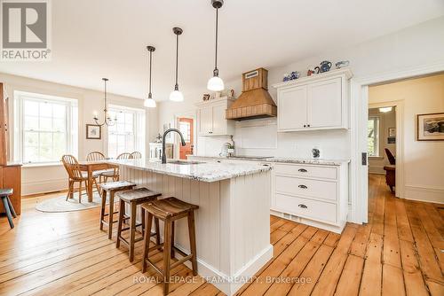 437 County  23 Road, Merrickville-Wolford, ON - Indoor Photo Showing Kitchen With Upgraded Kitchen