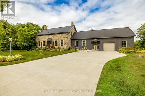 437 County  23 Road, Merrickville-Wolford, ON - Outdoor