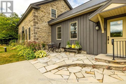 437 County  23 Road, Merrickville-Wolford, ON - Outdoor