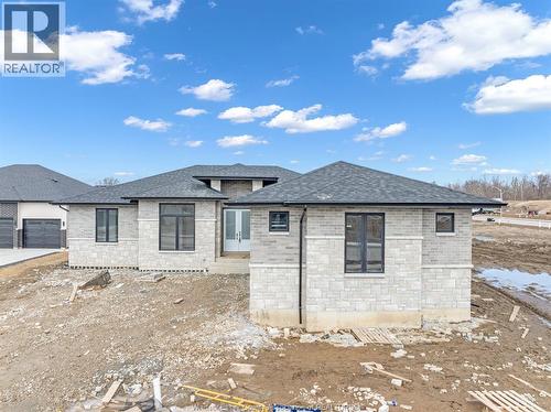 1944 Sannita, Ruthven, ON - Outdoor