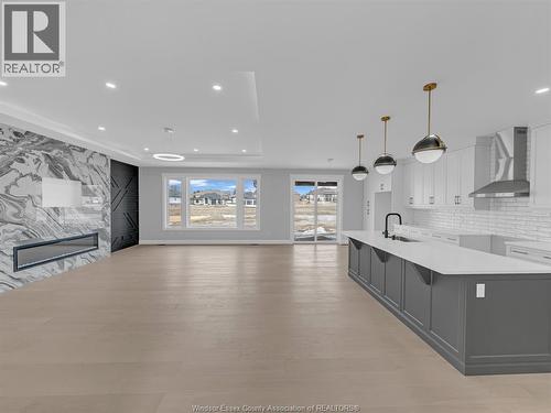 1944 Sannita, Ruthven, ON - Indoor Photo Showing Kitchen With Upgraded Kitchen