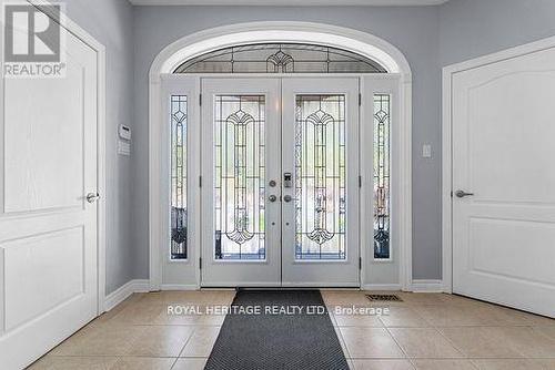 34 Hills Road, Kawartha Lakes (Bobcaygeon), ON - Indoor Photo Showing Other Room