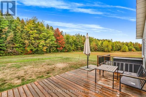 546 Devista Boulevard, Alfred And Plantagenet, ON - Outdoor With Deck Patio Veranda