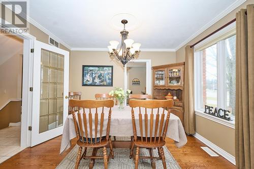 28 Dixon Crescent, Welland (N. Welland), ON - Indoor Photo Showing Dining Room