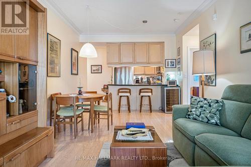 222 - 35 Boardwalk Drive, Toronto, ON - Indoor Photo Showing Living Room