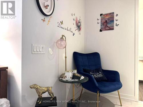 608 - 950 Portage Parkway, Vaughan, ON - Indoor Photo Showing Other Room