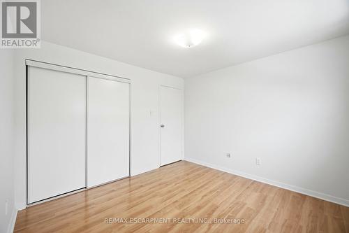 24 - 25 Gosford Boulevard, Toronto, ON - Indoor Photo Showing Other Room