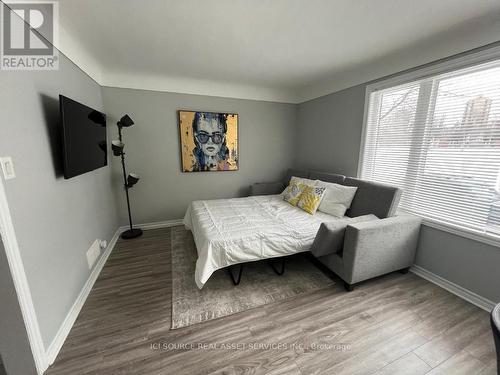 200 Cantin Street, Ottawa, ON - Indoor Photo Showing Bedroom