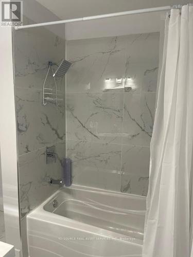 200 Cantin Street, Ottawa, ON - Indoor Photo Showing Bathroom