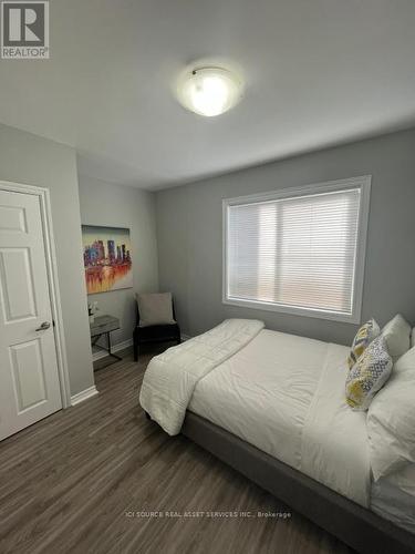 200 Cantin Street, Ottawa, ON - Indoor Photo Showing Bedroom