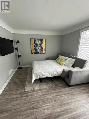 200 Cantin Street, Ottawa, ON - Indoor Photo Showing Bedroom