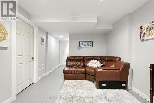 247 Fall Fair Way, Hamilton, ON - Indoor