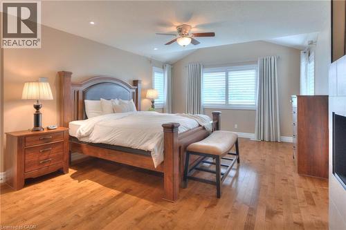 363 Golf Course Road, Conestogo, ON - Indoor Photo Showing Bedroom
